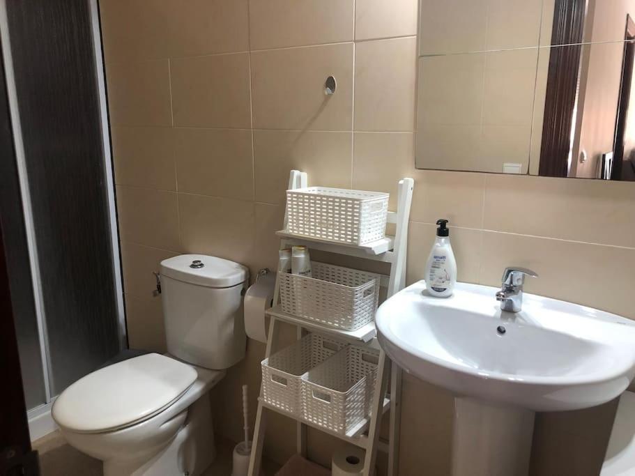 Apartamento En Primera Linea De Playa El Palo Málaga Esterno foto