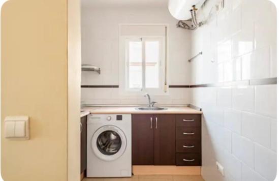 Apartamento En Primera Linea De Playa El Palo Málaga Esterno foto