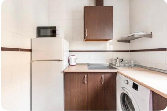 Apartamento En Primera Linea De Playa El Palo Málaga Esterno foto